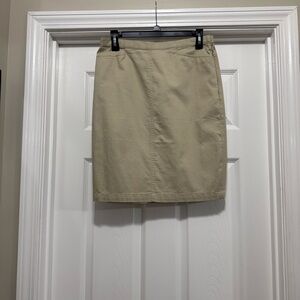 Talbots Classic Khaki Women's Skirt Size 4